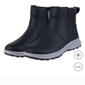 Khombu ladies Sienna All weather boots, New